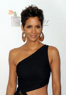  (Halle Berry)