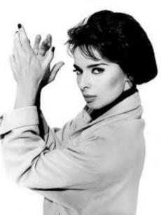   (Isabella Rossellini)