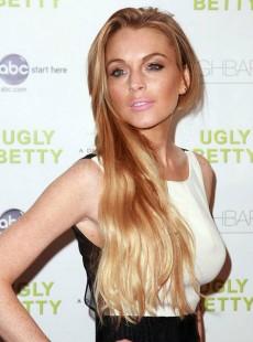   (Lindsay Lohan)