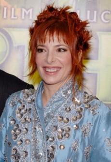   (Mylene Farmer)
