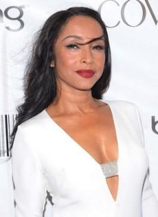   (Sade Adu)