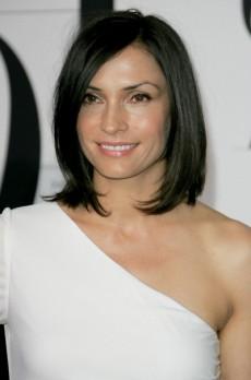   (Famke Janssen)